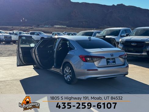 Used 2022 Honda Civic LX image 40