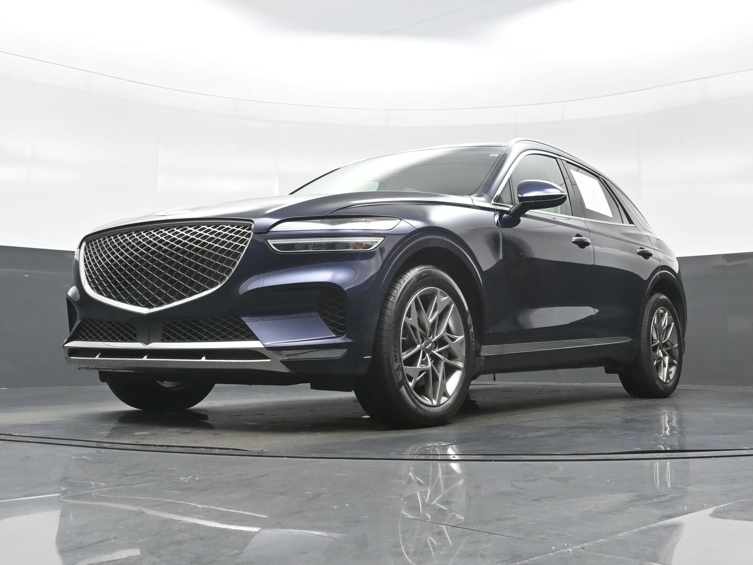 Used 2025 Genesis GV70 2.5T w/ Select Package AWD/4WD image 28