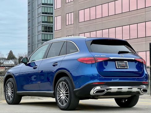 Certified 2023 Mercedes-Benz GLC 300 4MATIC image 7