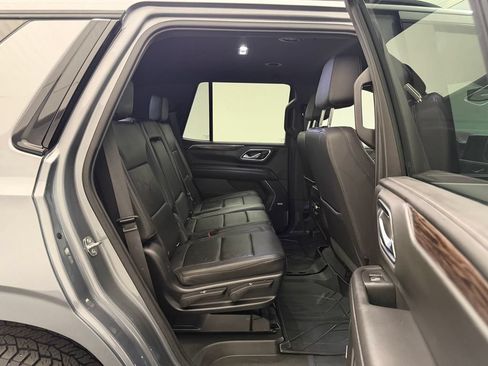 Used 2021 Chevrolet Tahoe Z71 w/ Max Trailering Package AWD/4WD image 29