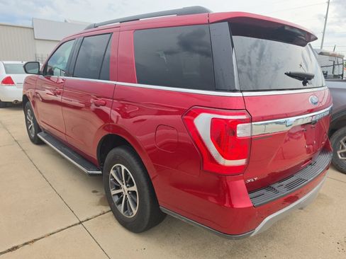 Used 2021 Ford Expedition XLT RWD image 2