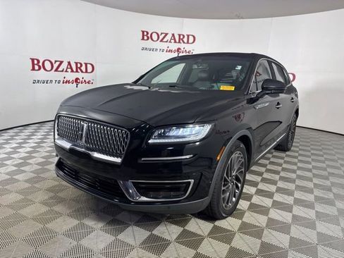 Used 2019 Lincoln Nautilus Reserve image 4