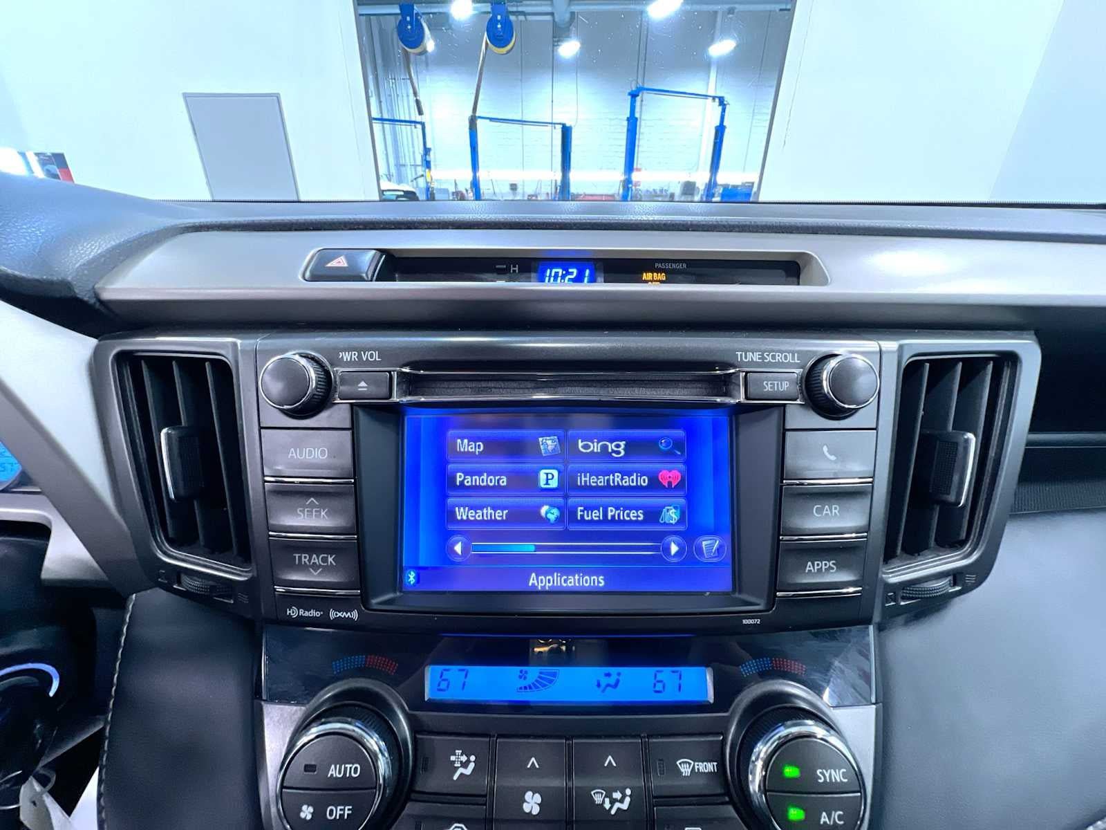 Used 2013 Toyota RAV4 XLE AWD/4WD image 24