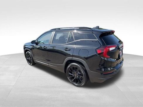 Used 2023 GMC Terrain SLE w/ Elevation Edition FWD image 7