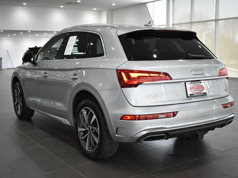 Used 2023 Audi Q5 2.0T Premium Plus w/ Premium Plus Package AWD/4WD image 9