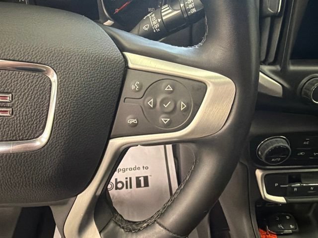 Used 2024 GMC Terrain SLT AWD/4WD image 19