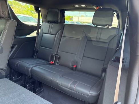 Used 2024 Chevrolet Tahoe RST w/ Sport Performance Package AWD/4WD image 23