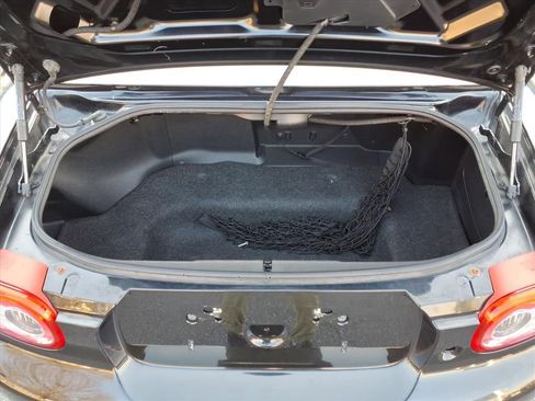 Used 2010 MAZDA MX-5 Miata Grand Touring w/ Premium Pkg image 26