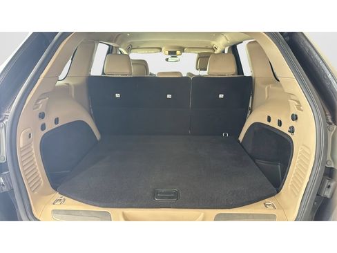 Used 2019 Jeep Grand Cherokee Limited AWD/4WD image 42