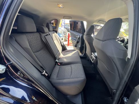 Used 2021 Toyota RAV4 XLE image 34