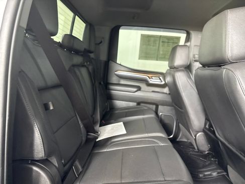 Used 2023 Chevrolet Silverado 1500 RST w/ Rally Edition AWD/4WD image 28