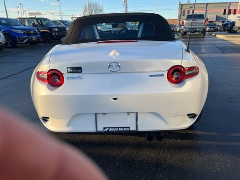 New 2025 MAZDA MX-5 Miata Grand Touring w/ Weather Package image 8