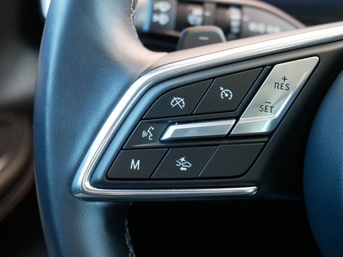 Used 2025 Buick Envision Preferred image 28