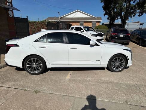 Used 2020 Cadillac CT4 V w/ Climate Package AWD/4WD image 4