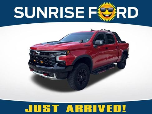 Used 2024 Chevrolet Silverado 1500 ZR2 w/ Technology Package AWD/4WD image 1