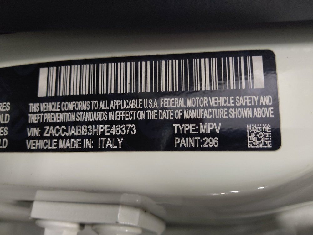 Used 2017 Jeep Renegade Latitude FWD image 33