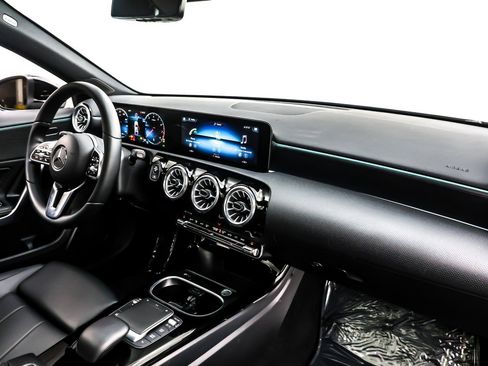 Used 2022 Mercedes-Benz A 220 image 15