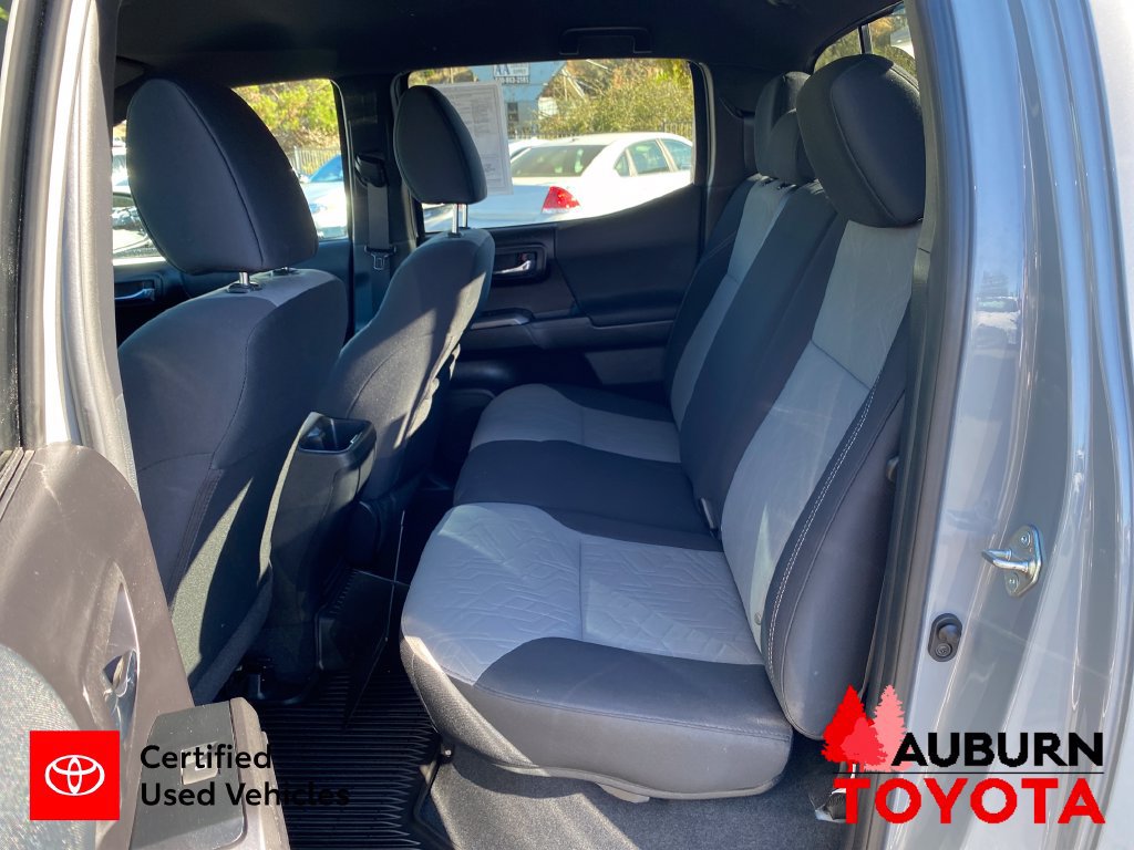 Certified 2021 Toyota Tacoma TRD Off-Road w/ Technology Package AWD/4WD image 19
