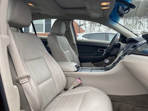 Used 2012 Ford Taurus SEL image 18