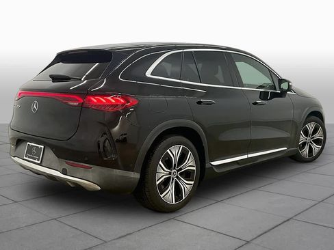 Used 2023 Mercedes-Benz EQE 350+ SUV image 12