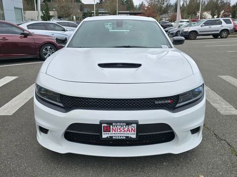 Used 2023 Dodge Charger GT image 3