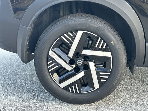New 2026 Nissan Kicks SV w/ Cold Weather Package image 17