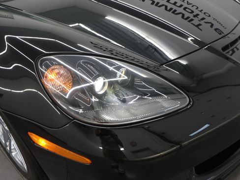 Used 2008 Chevrolet Corvette Z06 w/ Preferred Equipment Group RWD image 18