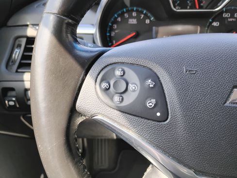 Used 2014 Chevrolet Impala LTZ FWD image 9