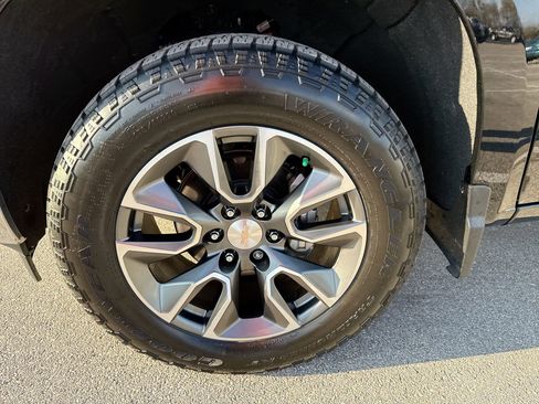 Used 2025 Chevrolet Silverado 1500 LT w/ Texas Edition Plus image 18