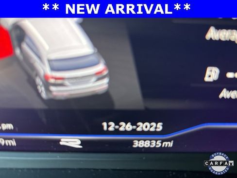 Used 2022 Volkswagen Atlas Cross Sport SEL R-Line image 11