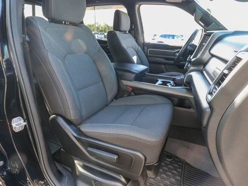 Used 2022 RAM 1500 Big Horn AWD/4WD image 23