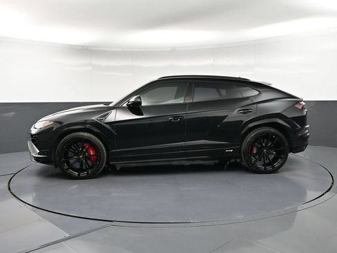 Used 2024 Lamborghini Urus S AWD/4WD image 2