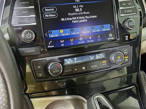 Used 2021 Nissan Maxima 3.5 SV w/ Floor Mat Group FWD image 14