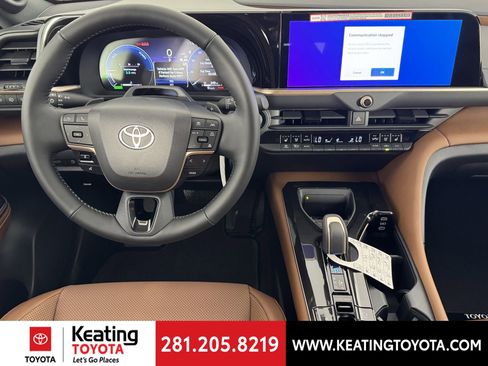 New 2026 Toyota Crown Signia image 8