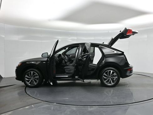 Used 2021 Audi Q5 2.0T Premium Plus w/ Premium Plus Package AWD/4WD image 38