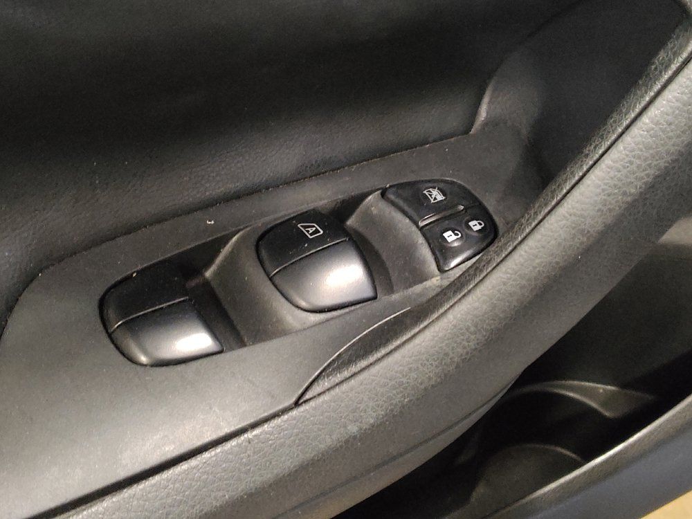 Used 2016 Nissan Altima 2.5 SR FWD image 27