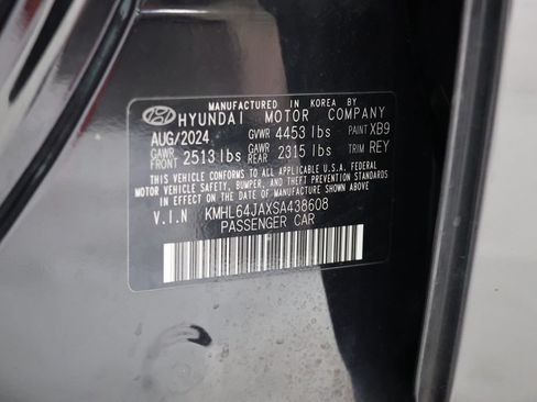 Used 2025 Hyundai Sonata SEL FWD image 32