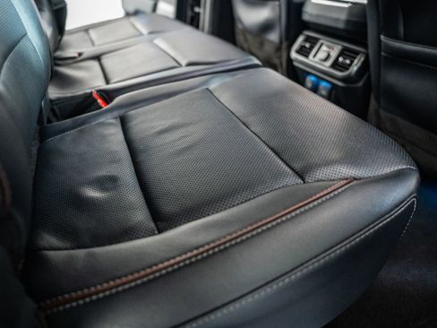 Certified 2023 Ford F150 Lariat w/ Equipment Group 502A High image 40