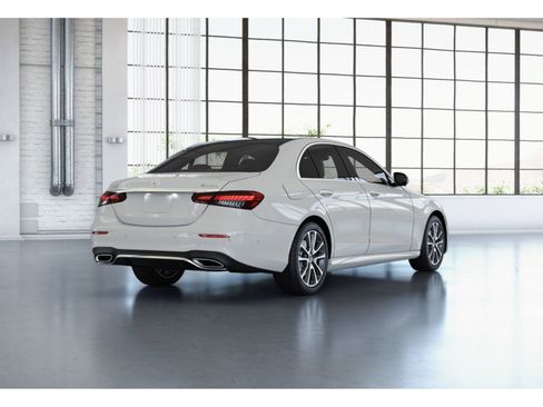 Certified 2023 Mercedes-Benz E 350 4MATIC Sedan image 11