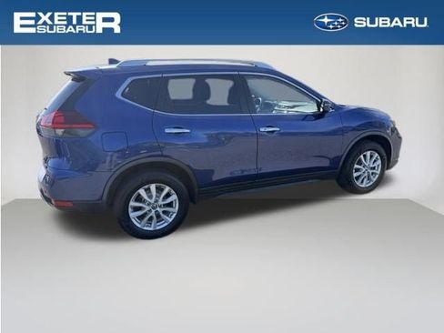 Used 2019 Nissan Rogue SV AWD/4WD image 4