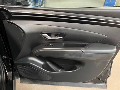 Used 2023 Hyundai Tucson SEL image 11