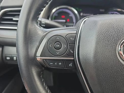 Used 2019 Toyota Camry XLE w/ Driver Assist Package FWD image 19