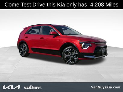 Certified 2025 Kia Niro EX Touring
