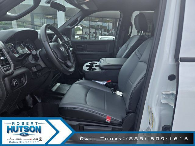 New 2024 RAM 4500 Tradesman w/ Chrome Appearance Group AWD/4WD image 18
