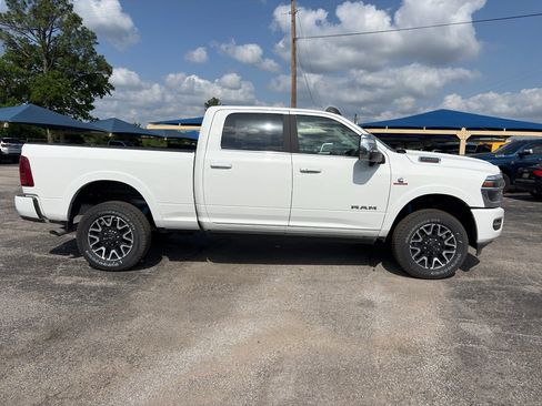 New 2026 RAM 2500 Limited image 4