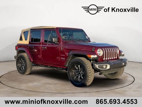 Used 2022 Jeep Wrangler Unlimited Sahara image 1