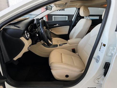 Used 2016 Mercedes-Benz GLA 250 image 7