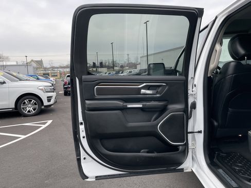 Certified 2022 RAM 1500 Laramie image 25