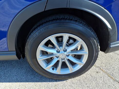 Used 2025 Honda CR-V EX image 4