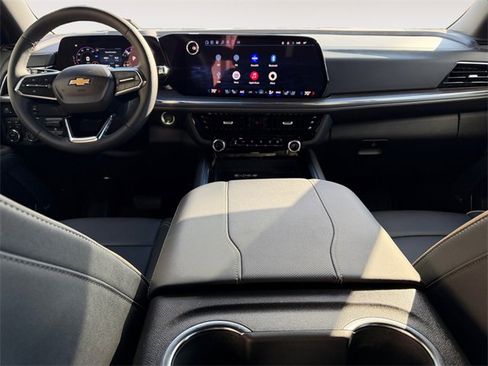 Used 2025 Chevrolet Tahoe Premier image 10